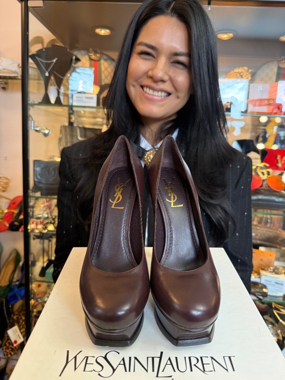 YVES SAINT LAURENT - Size 38