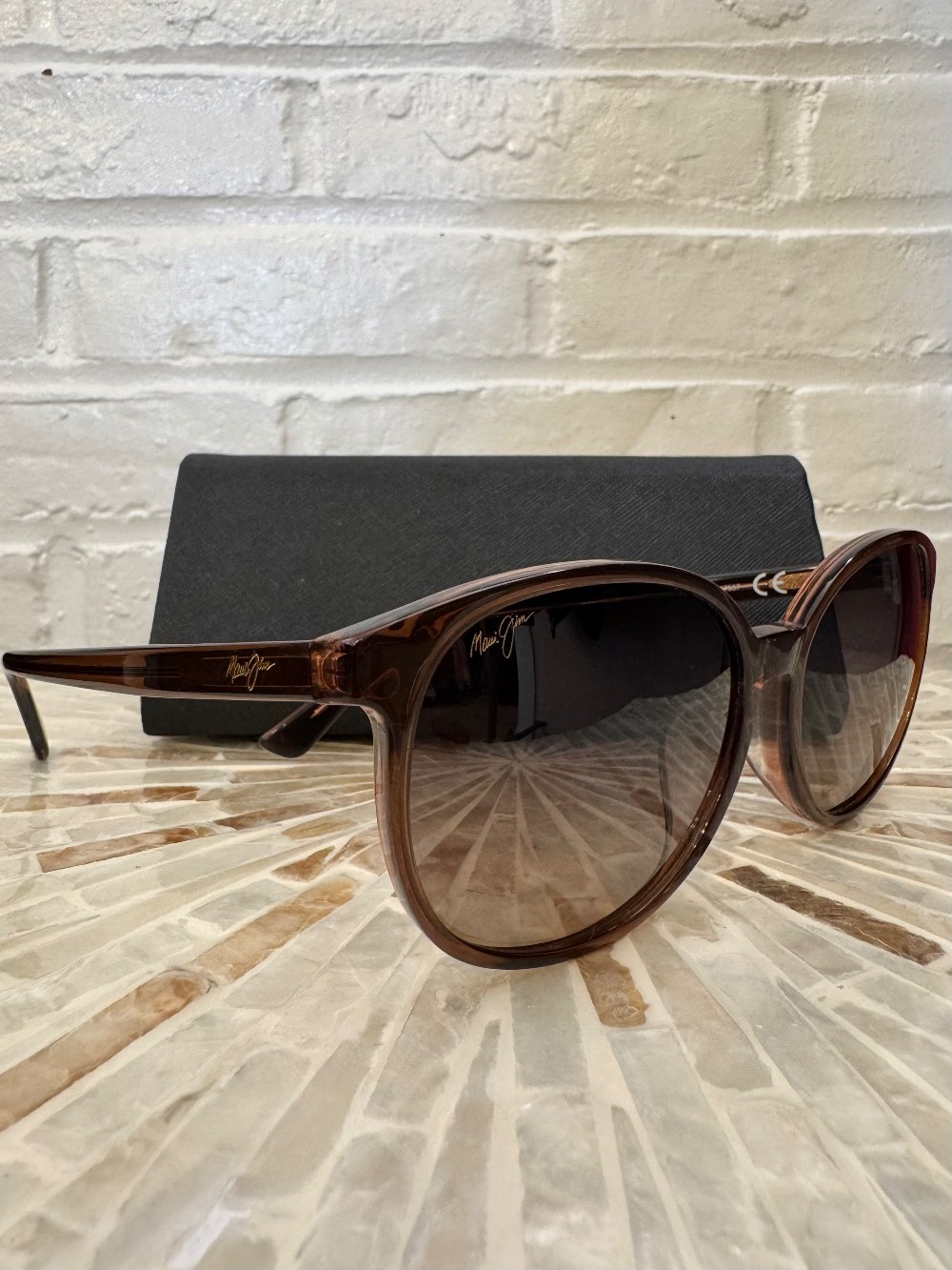 MAUI JIM