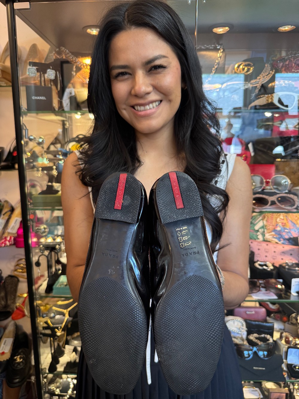 PRADA - Size 37