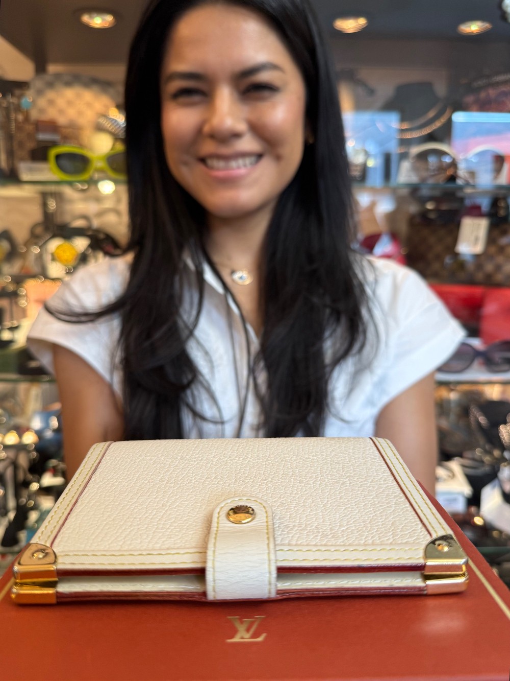 LOUIS VUITTON
