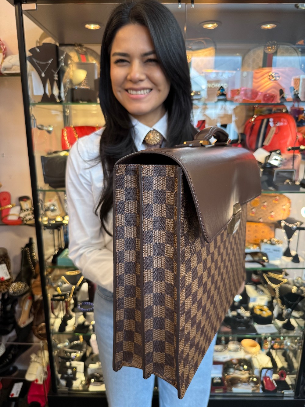 LOUIS VUITTON