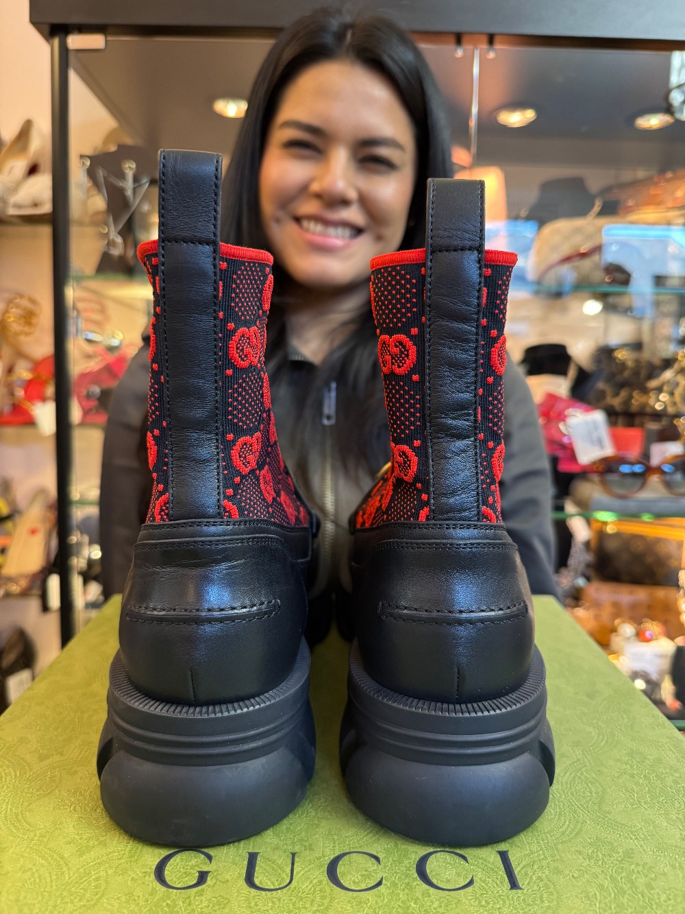 GUCCI - Size 11.5 -