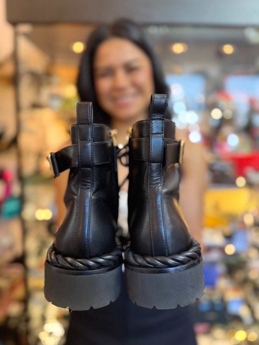 VALENTINO - Size 38