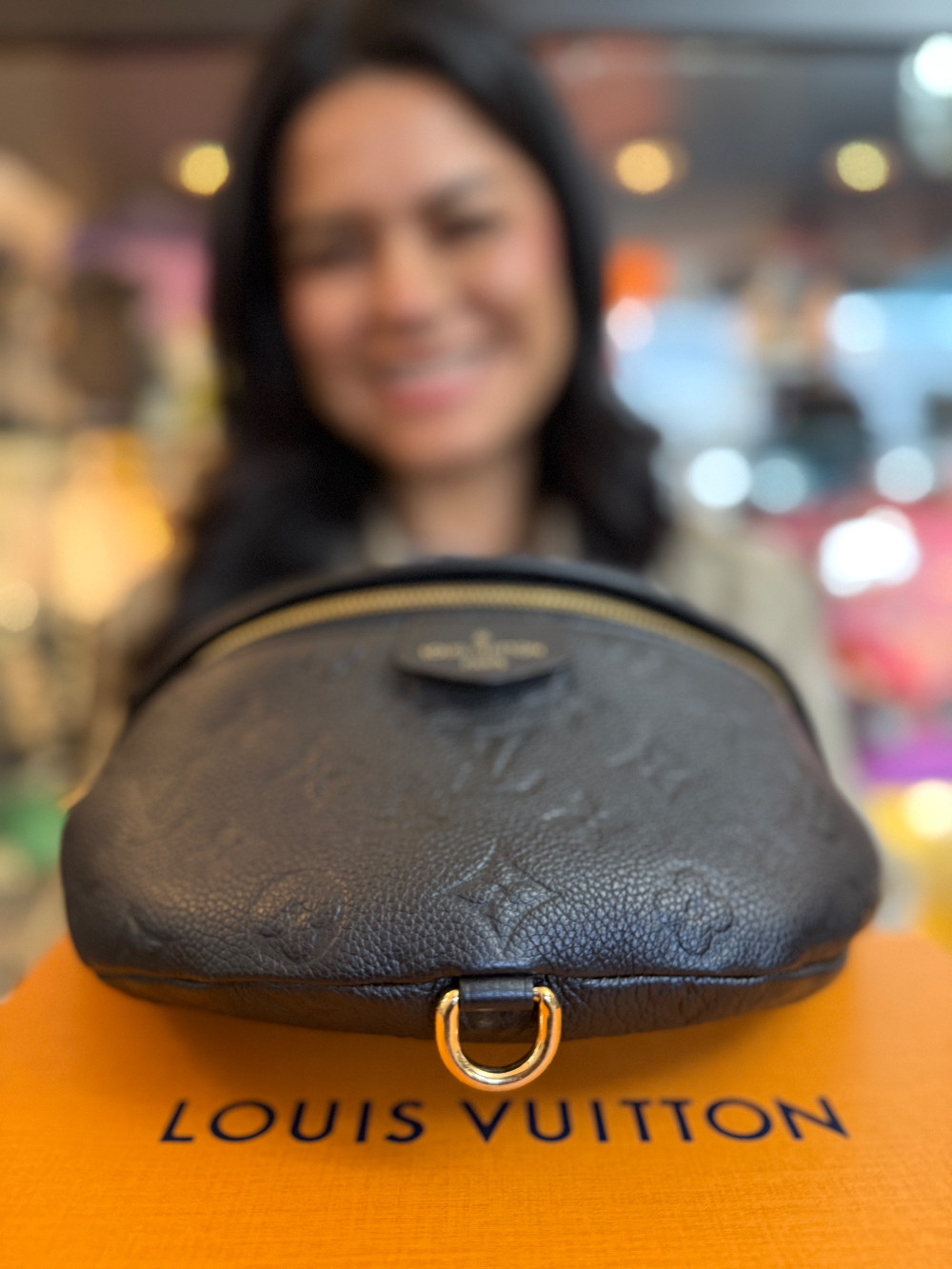 LOUIS VUITTON