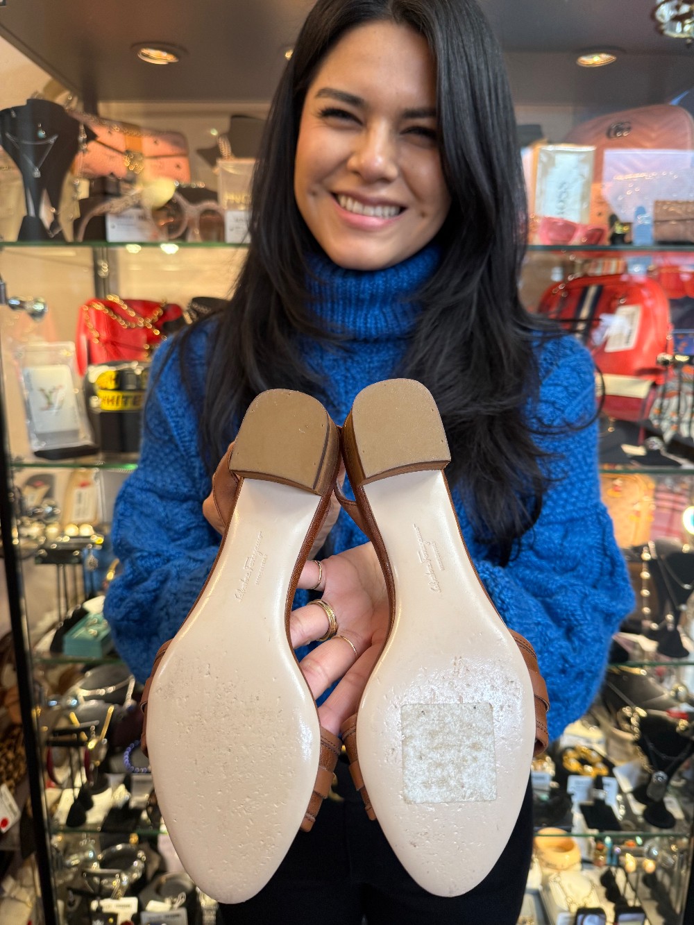 SALVATORE FERRAGAMO - Size 5.5