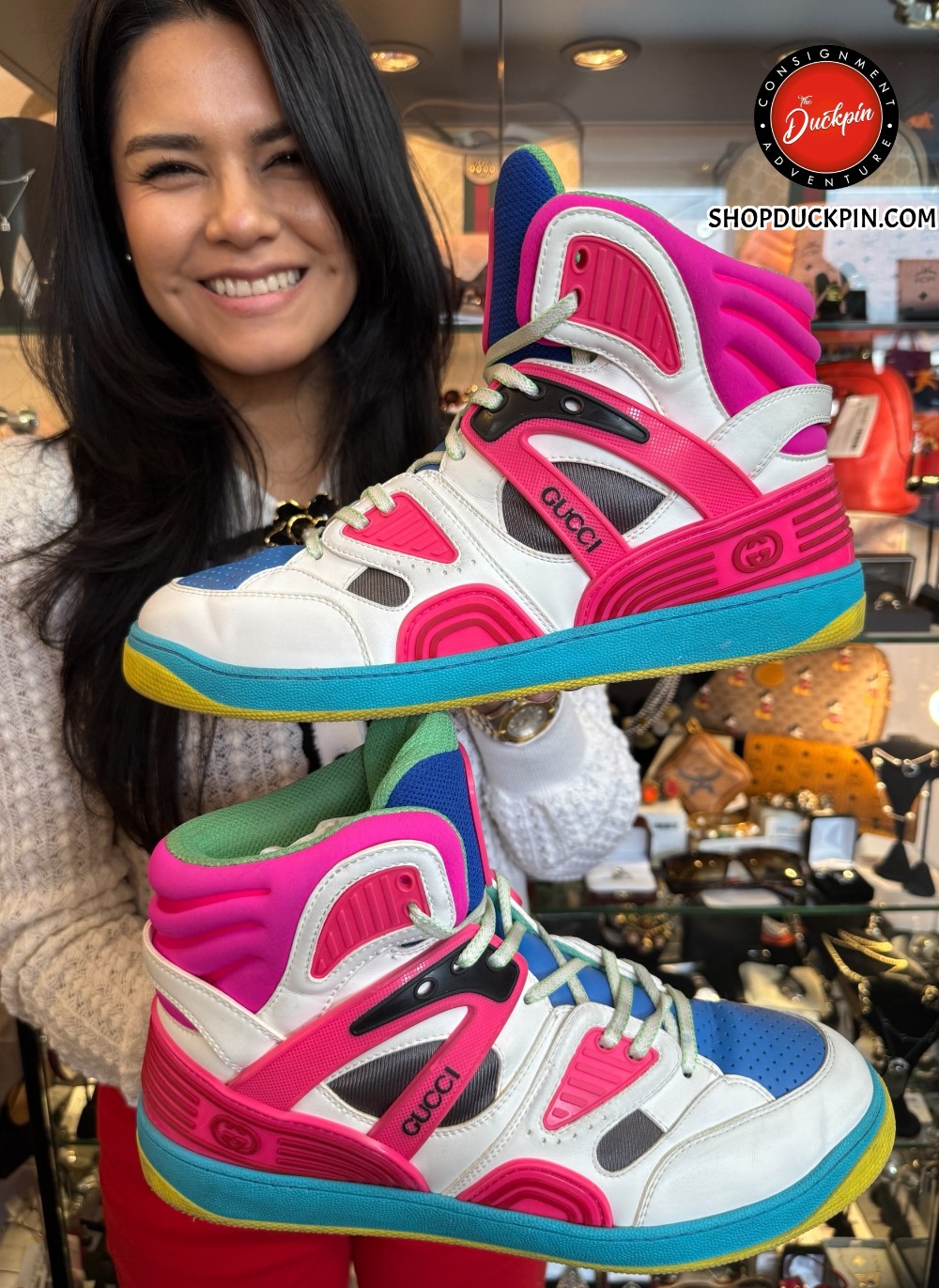 GUCCI - MENS SIZE 11 (WOMENS SIZE 12.5)