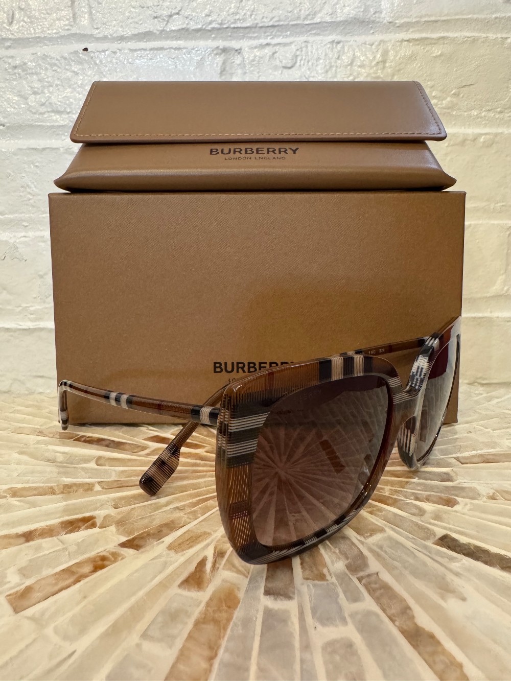 BURBERRY