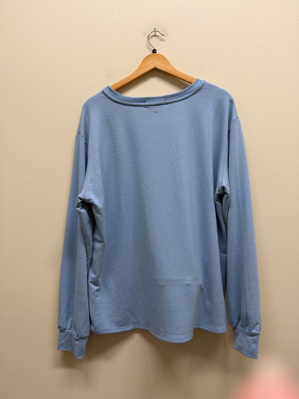 Thrive Society sweatshirt NWT