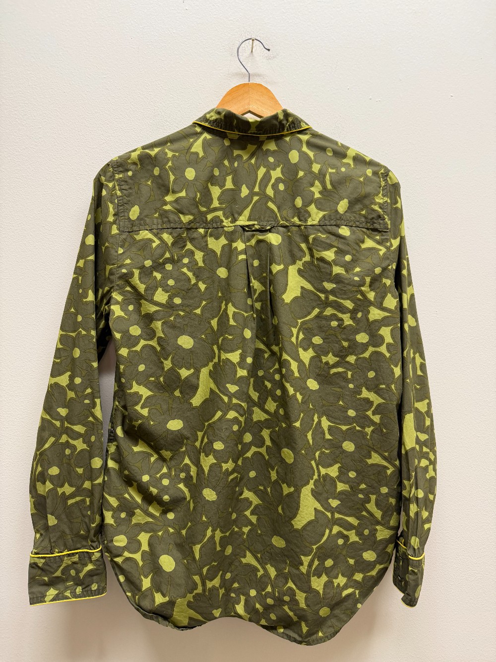 Banana Republic long sleeve button down