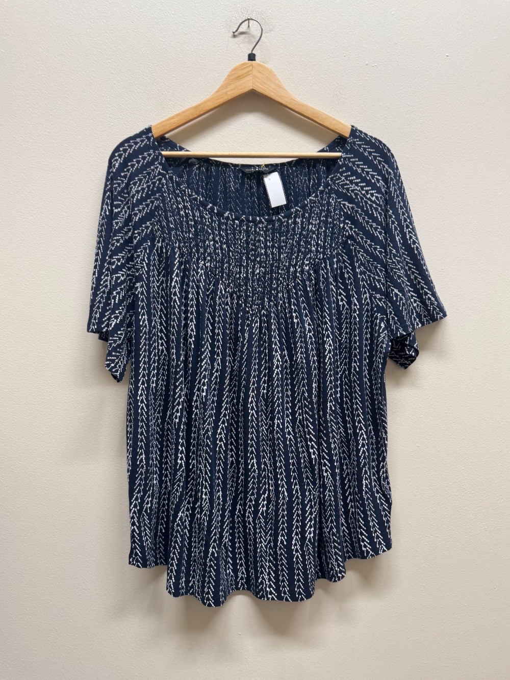 Lucky brand tee shirt