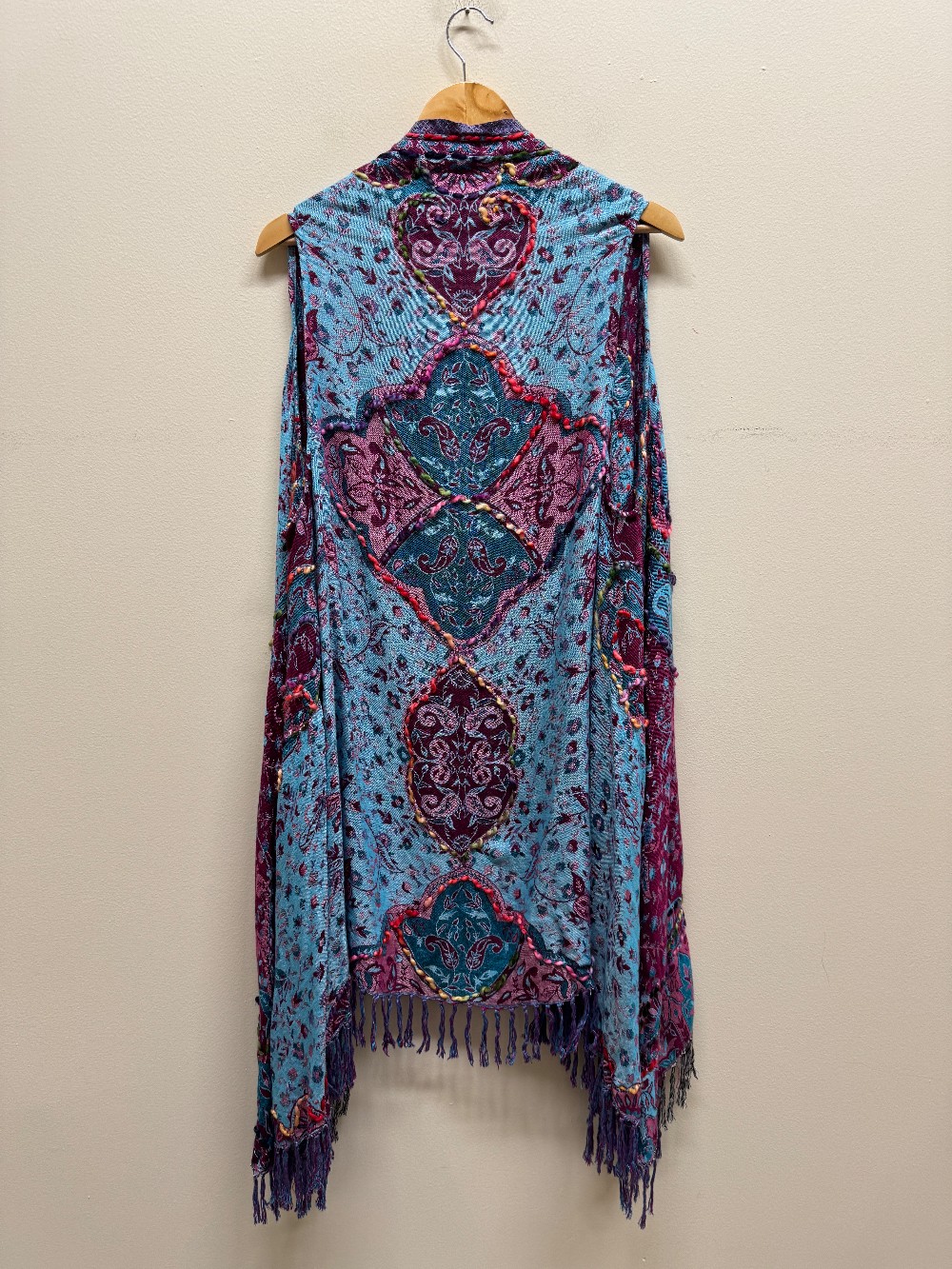 Raj Tassel kimono