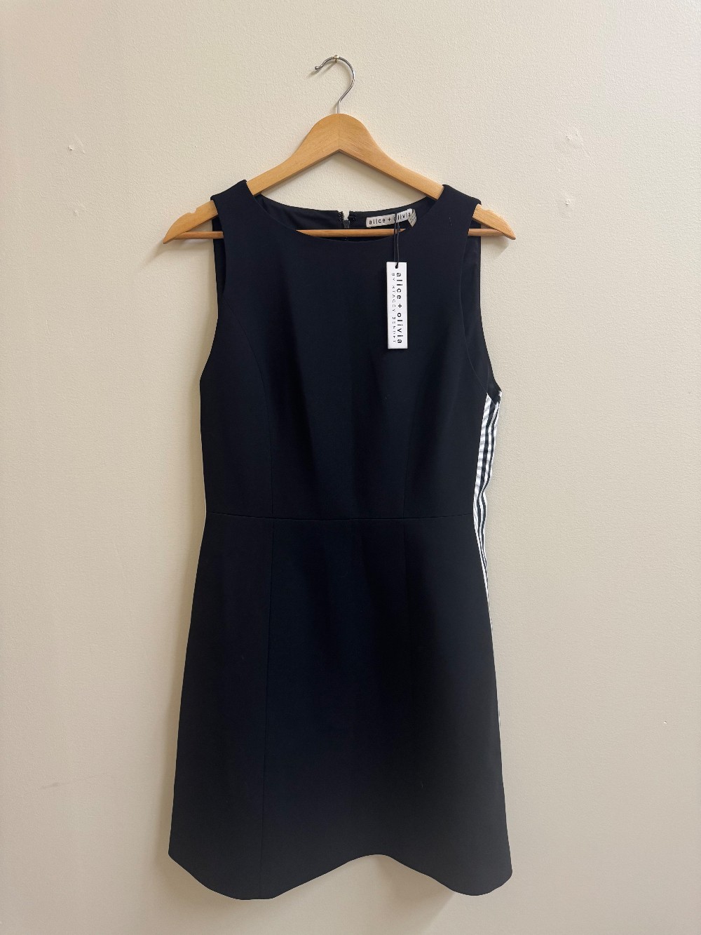 Alice & Olivia sleeveless midi dress new with tags