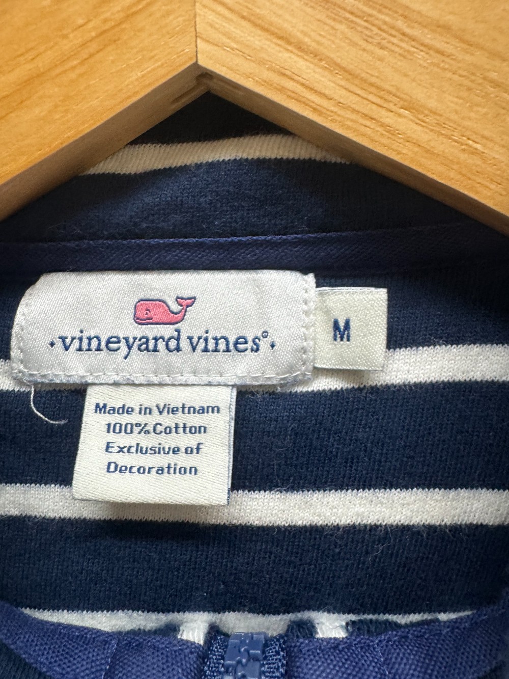 Vineyard Vines half zip sweatshirt