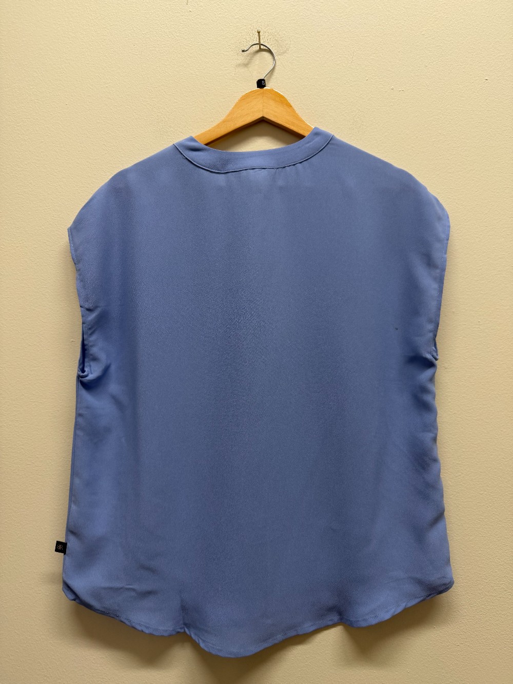 Banana Republic sleeveless top