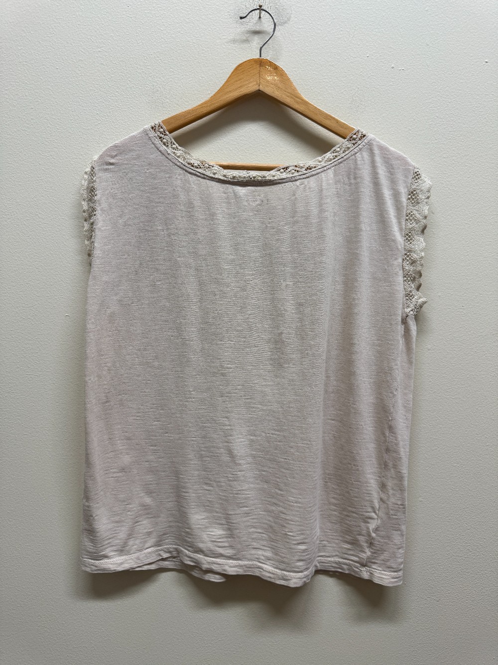 Anne Taylor Loft sleeveless top