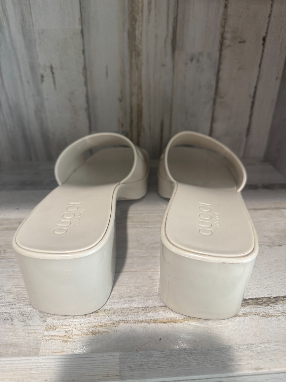 Gucci classic logo rubber wedge slides