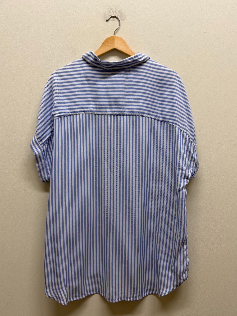 Beach Lunch lounge short sleeve button down top NWT