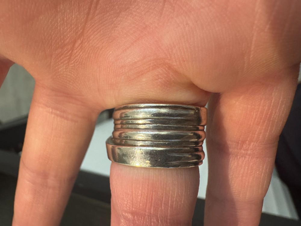 Michael Dawkins Starry night crossover pebble ring