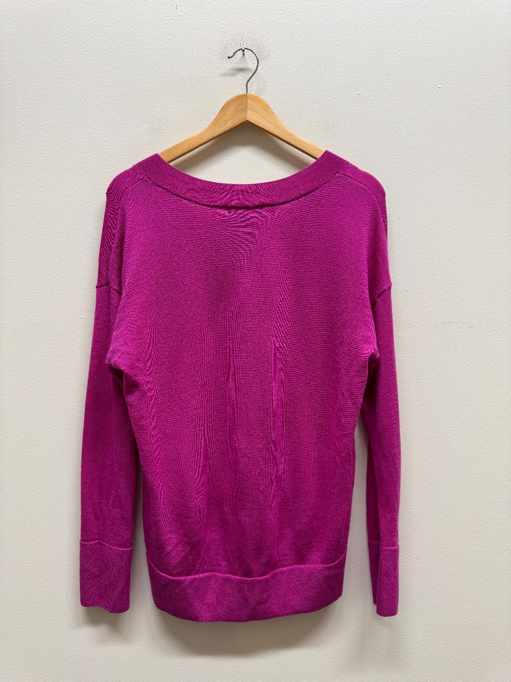 Banana Republic V neck sweater