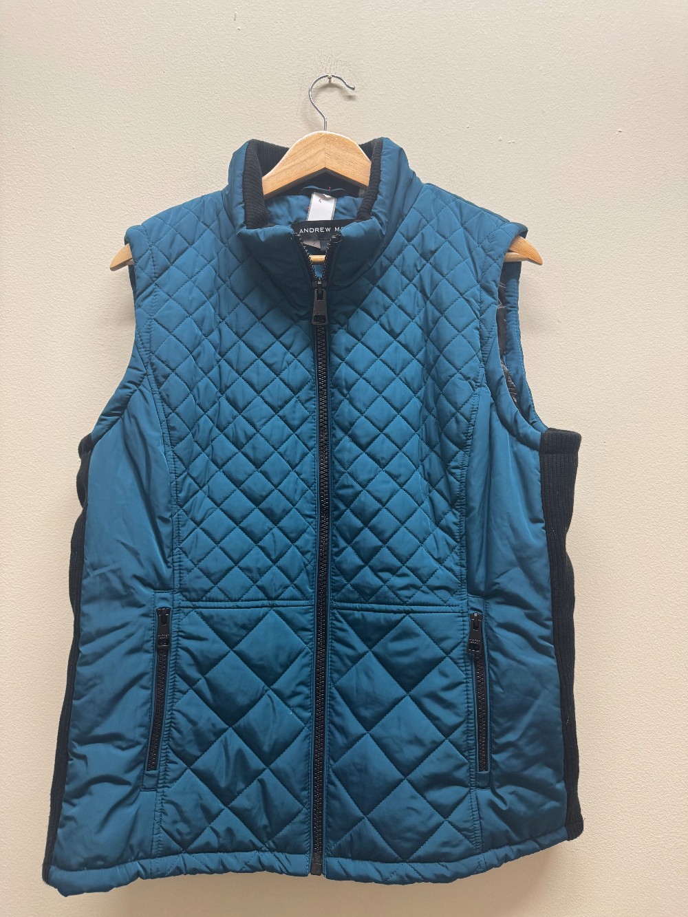 Andrew Marc puffer vest