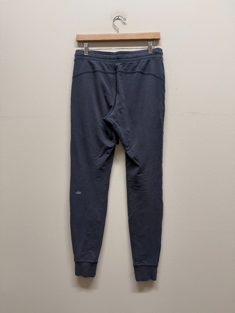 ALO jogger pants