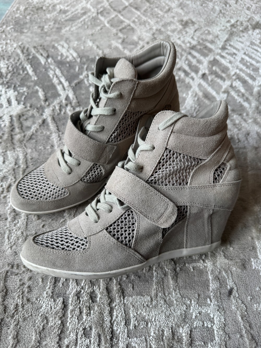 Ash  Bowie suede wedge sneaker