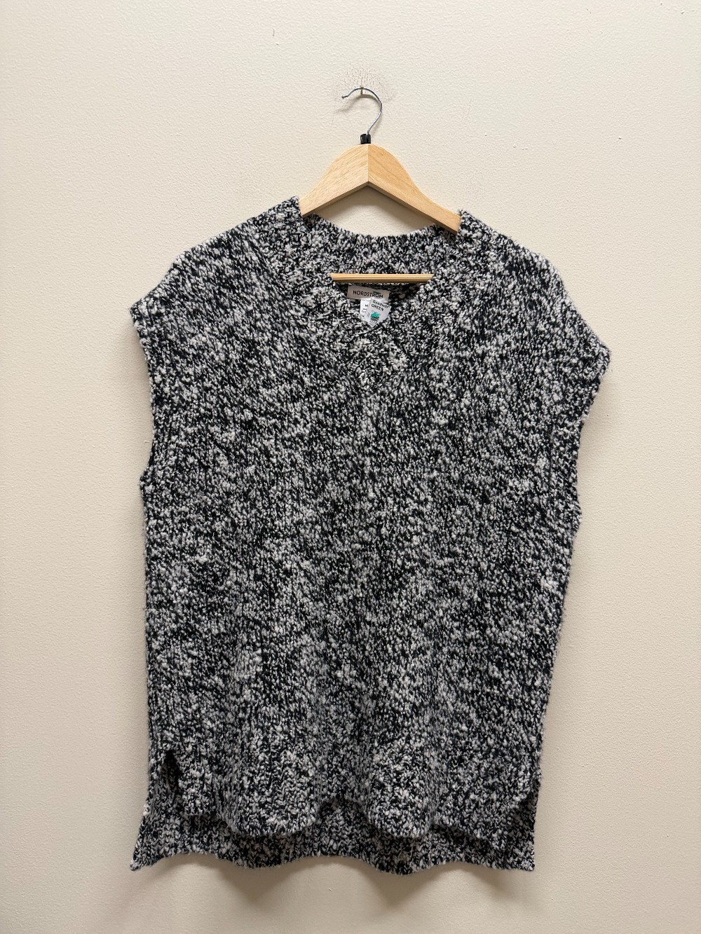 Nordstrom sleeveless sweater vest