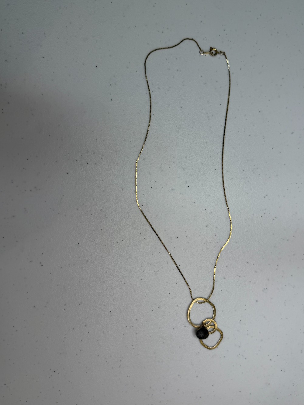 Gold pendant neclace 18