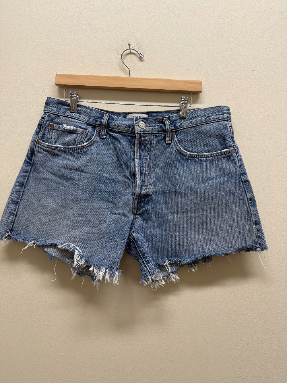 Agolde distressed jean short