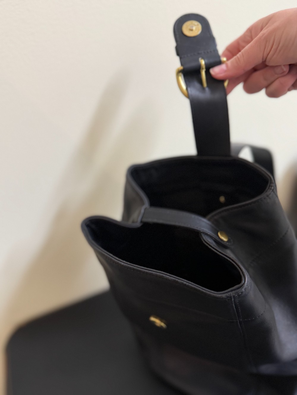 Coach shoulder back pack