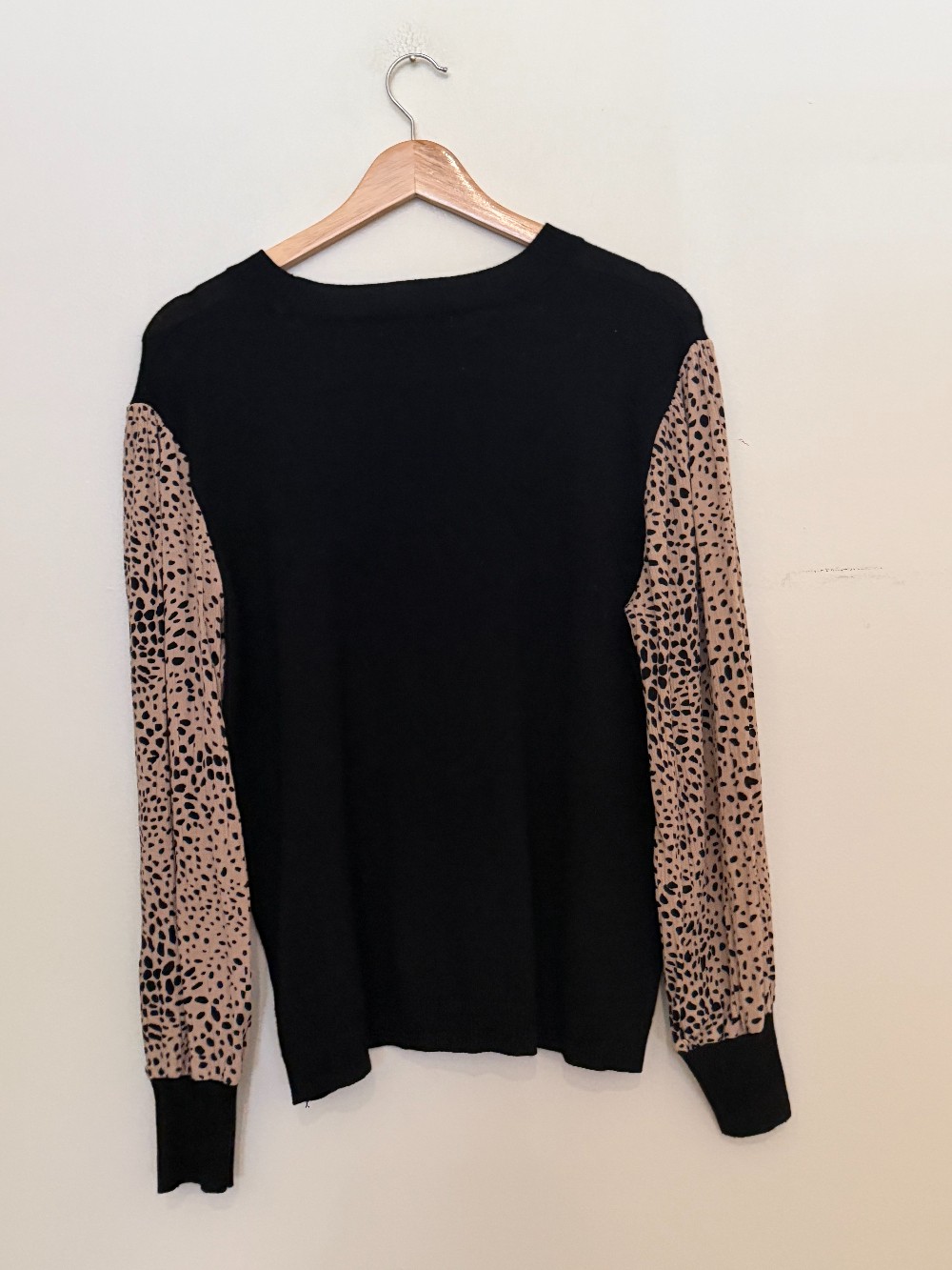 89th & Madison long sleeve sweater