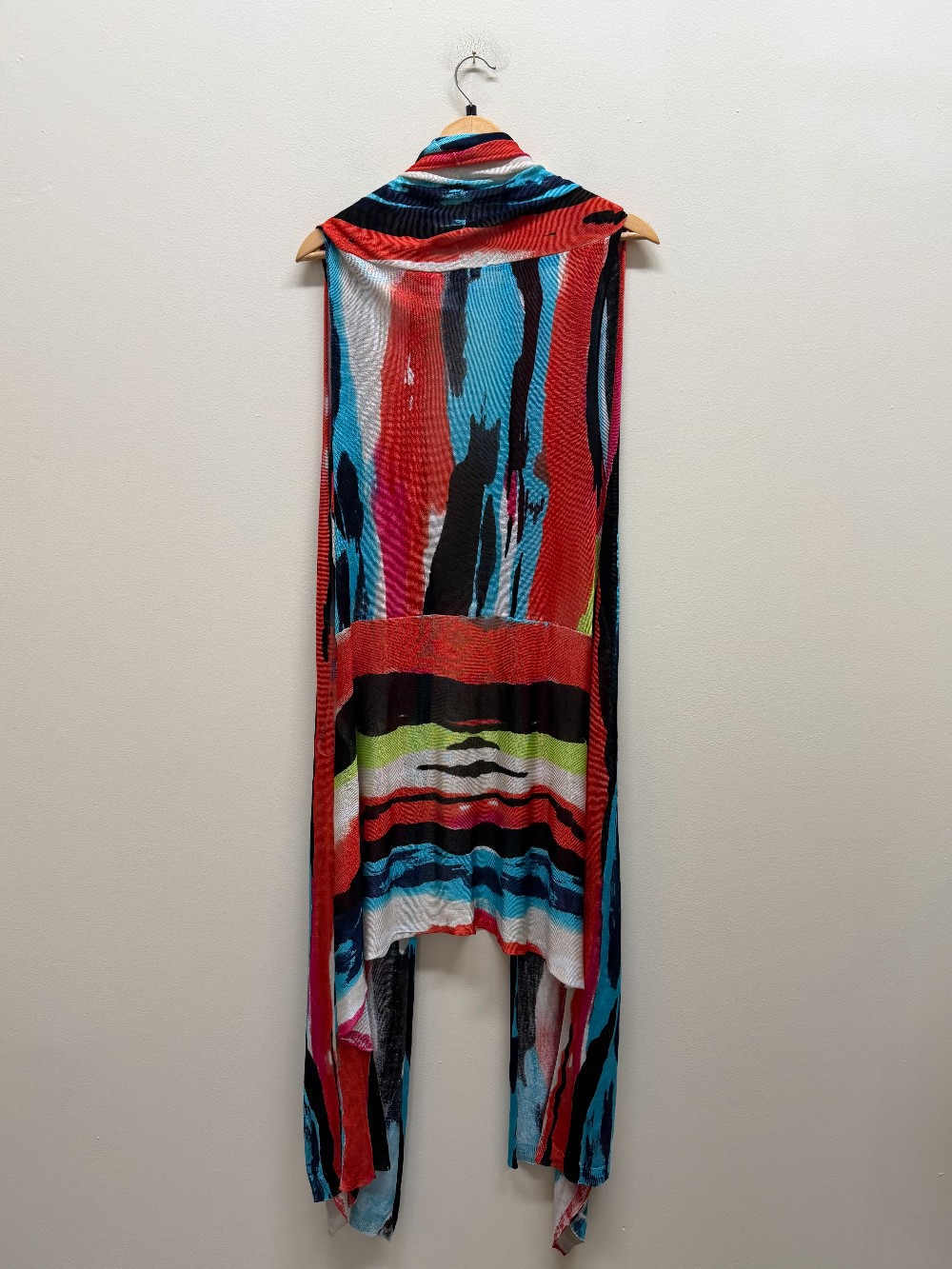 Peter Nygard sleeveless kimono