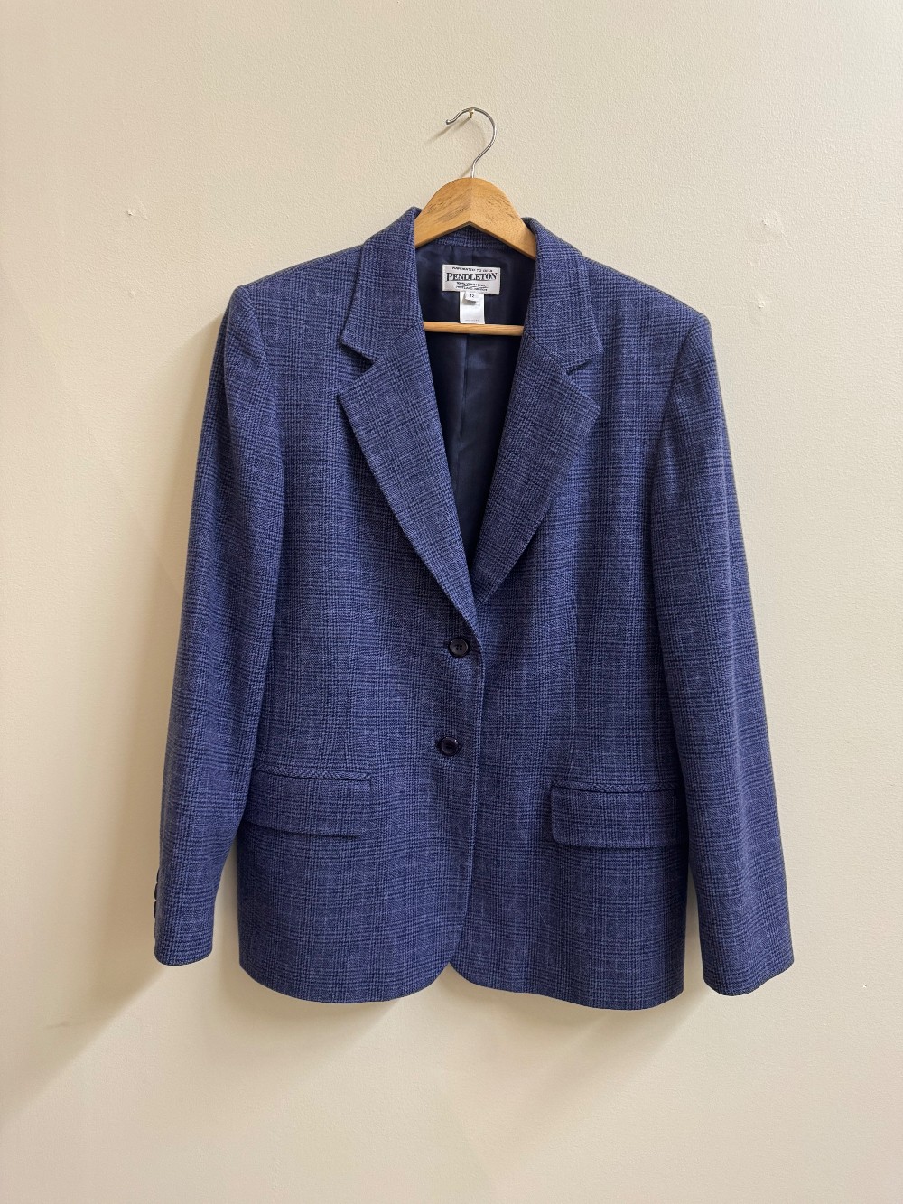 Pendleton plaid button blazer
