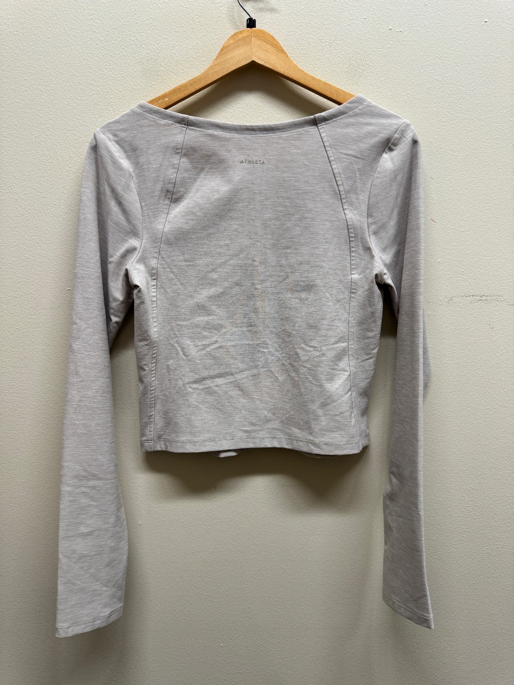 Athleta long sleeve crop top