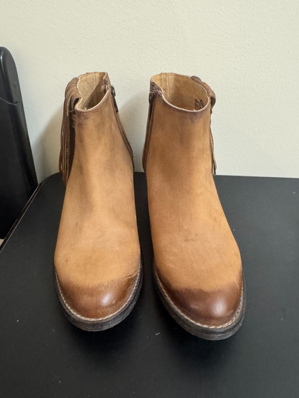 Circle G ankle leather fringe boot