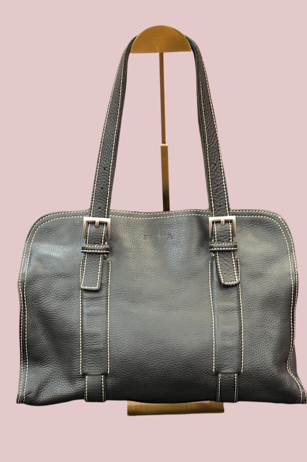 Daino Leather Shoulder Bag