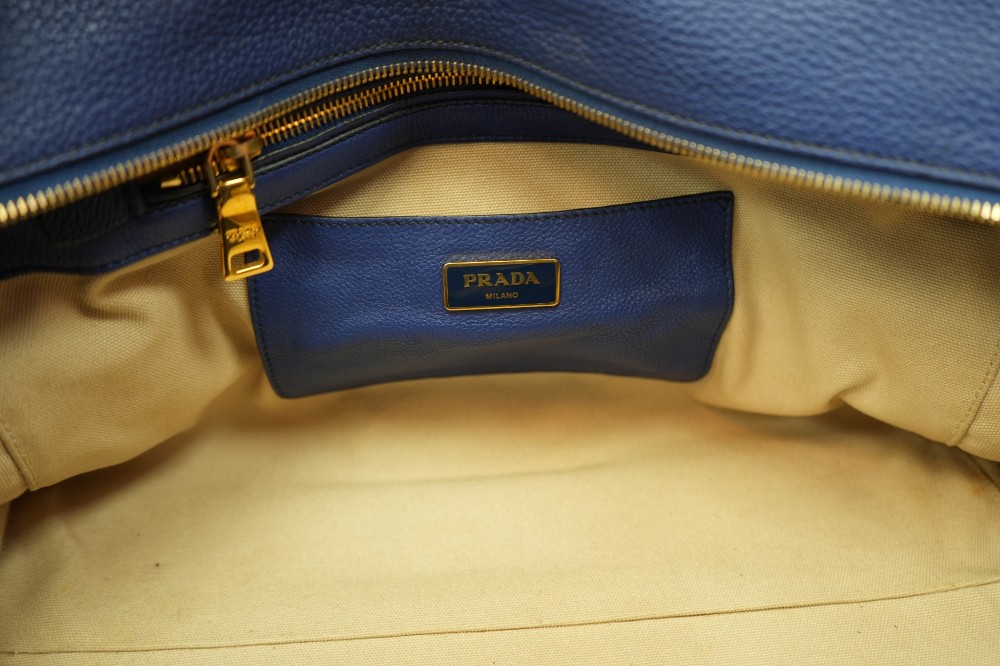 CUIR ZIP