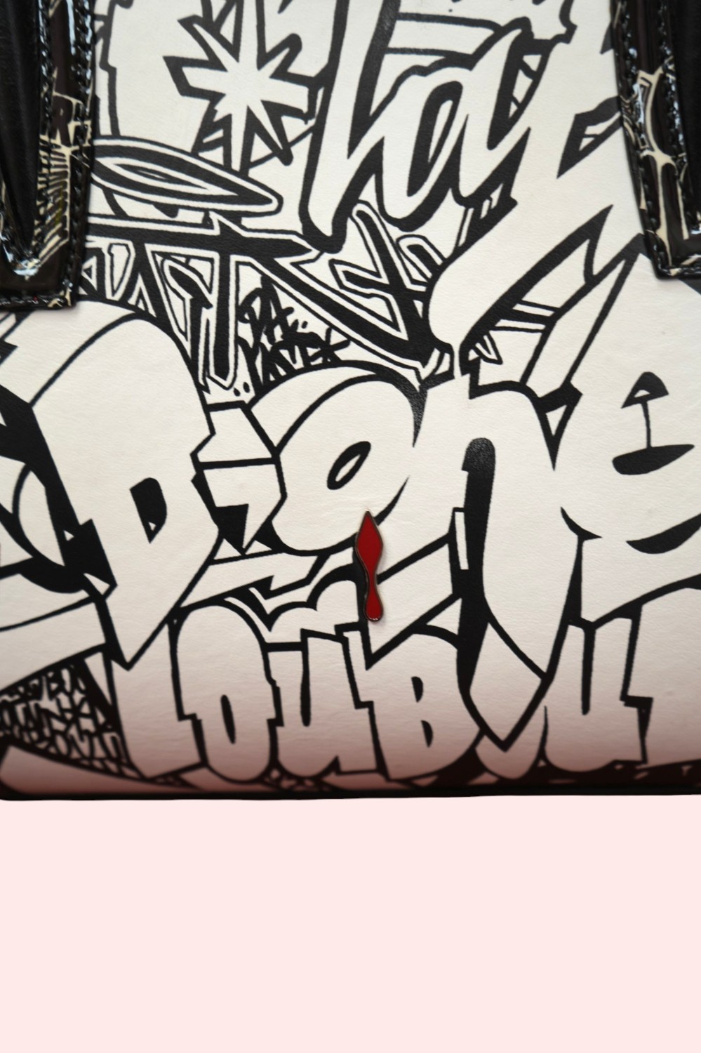 GRAFFITI TOTE
