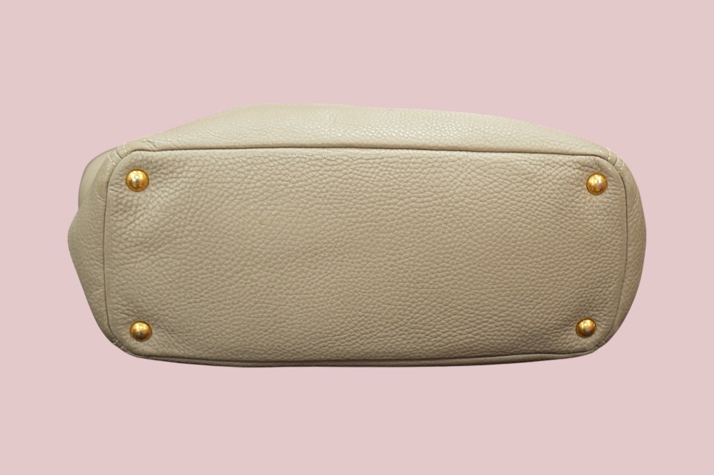 SHOULDER TOTE