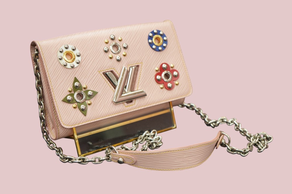 Twist Chain Wallet Flower Limited Edition