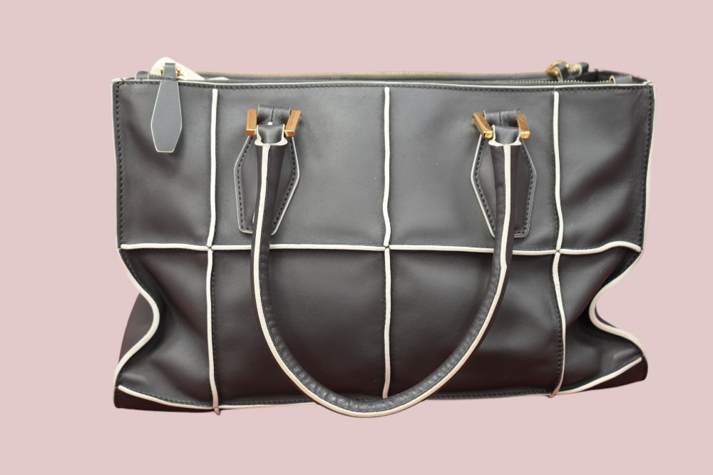 D-Cube Tote