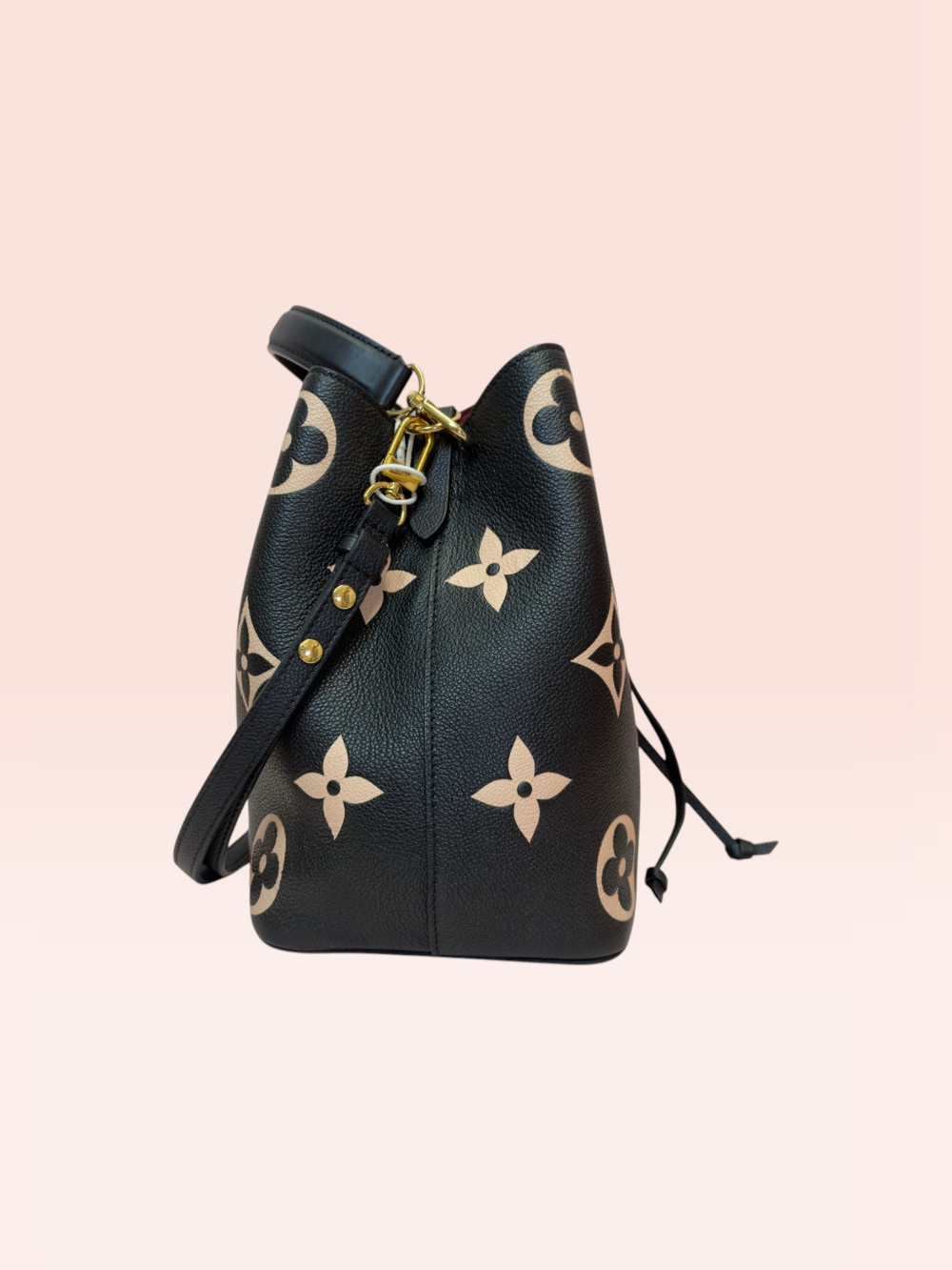 LV NEONEO GIANT