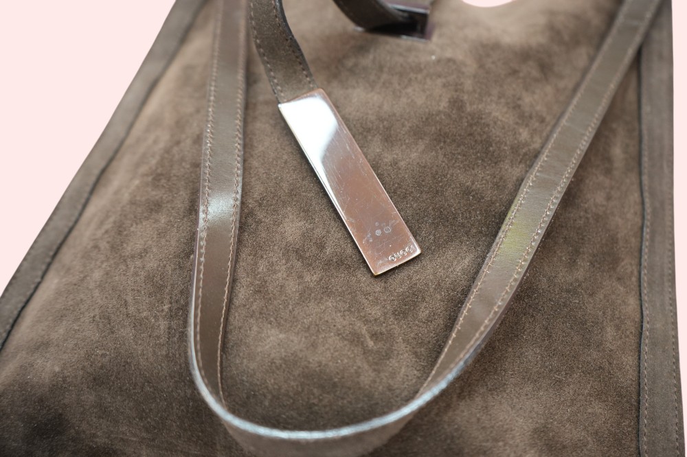 GUCCI X TOM FORD