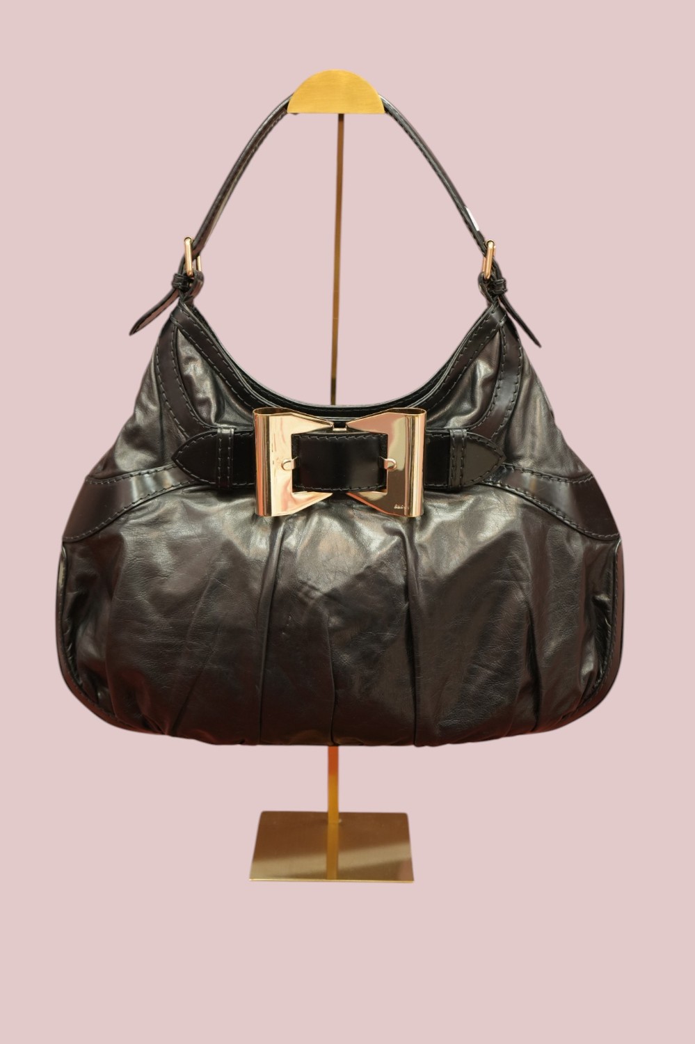 Queen hobo bag