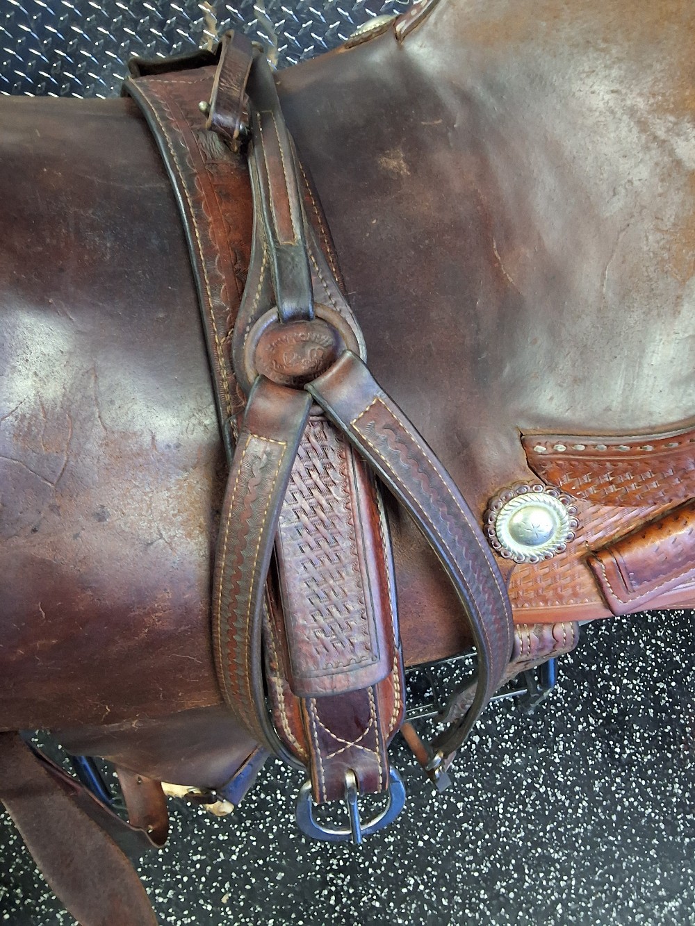 Leddy Cutting Saddle 17 inch 1991