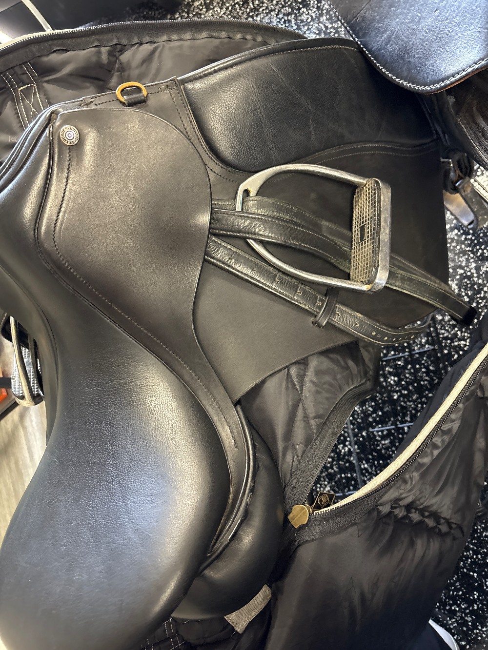 St Lourdes Sellier Dressage 17.5