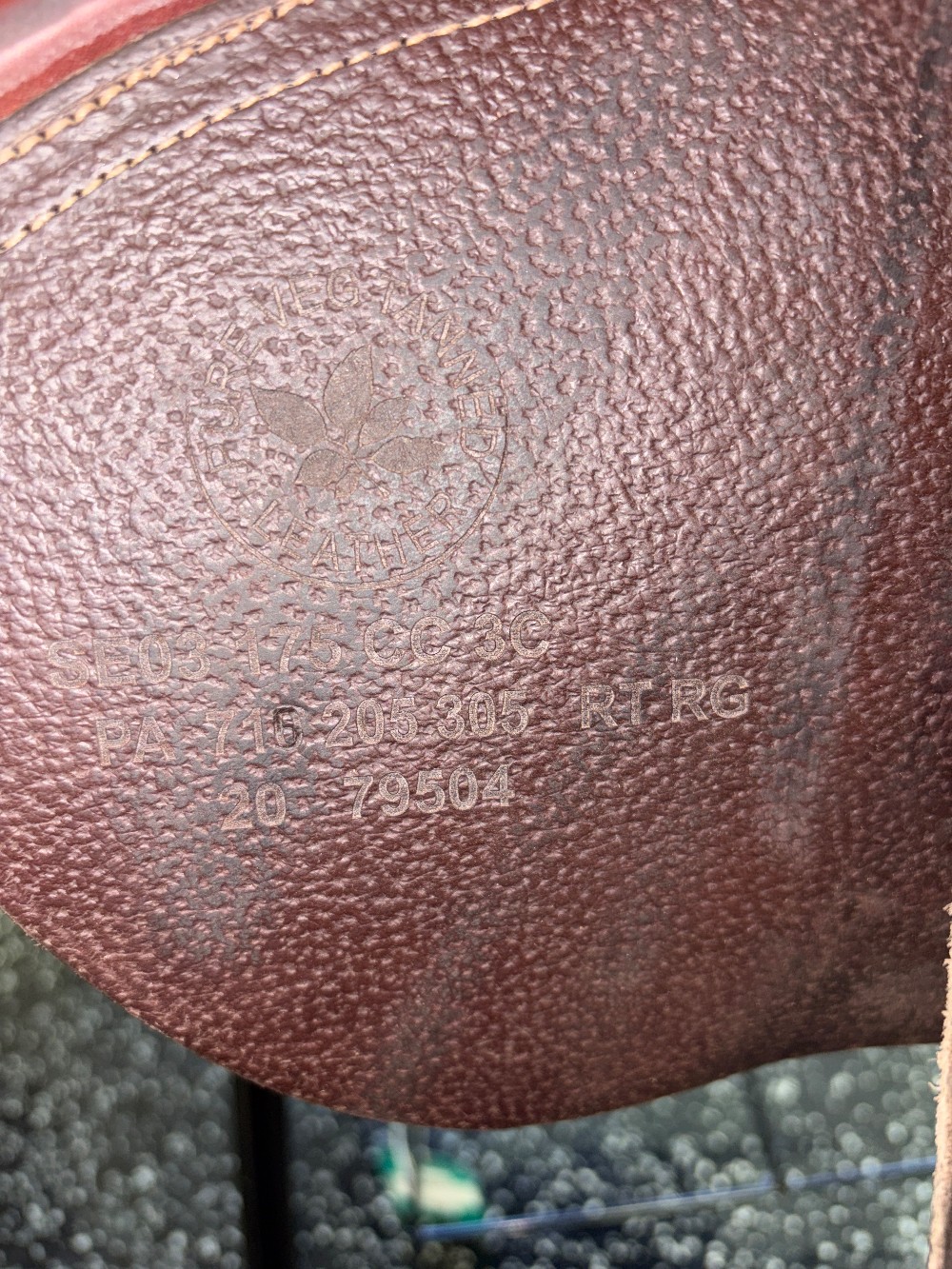 Cwd close contact SE02 17” mw