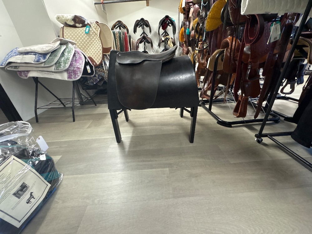 Black flat saddle seat Saddle