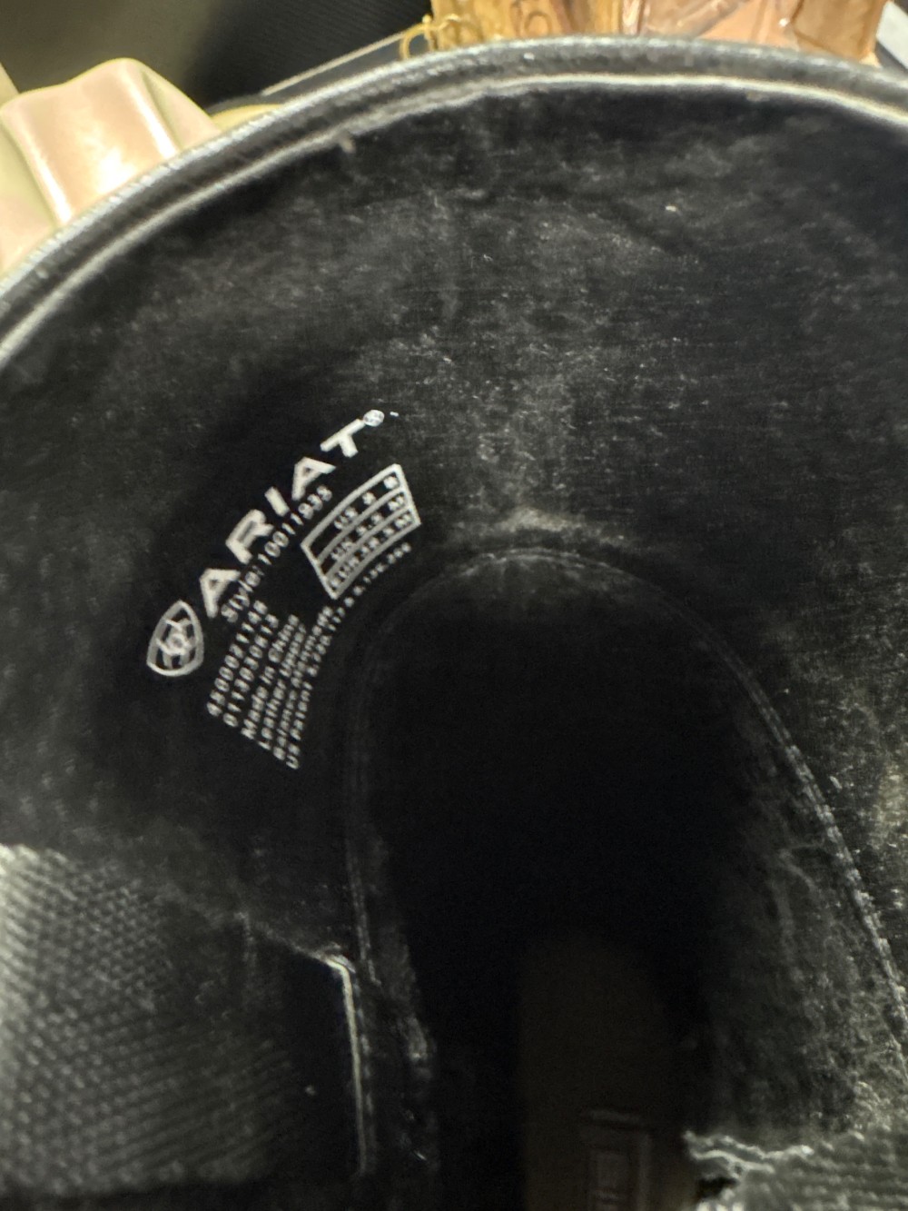 Ariat boots size 8