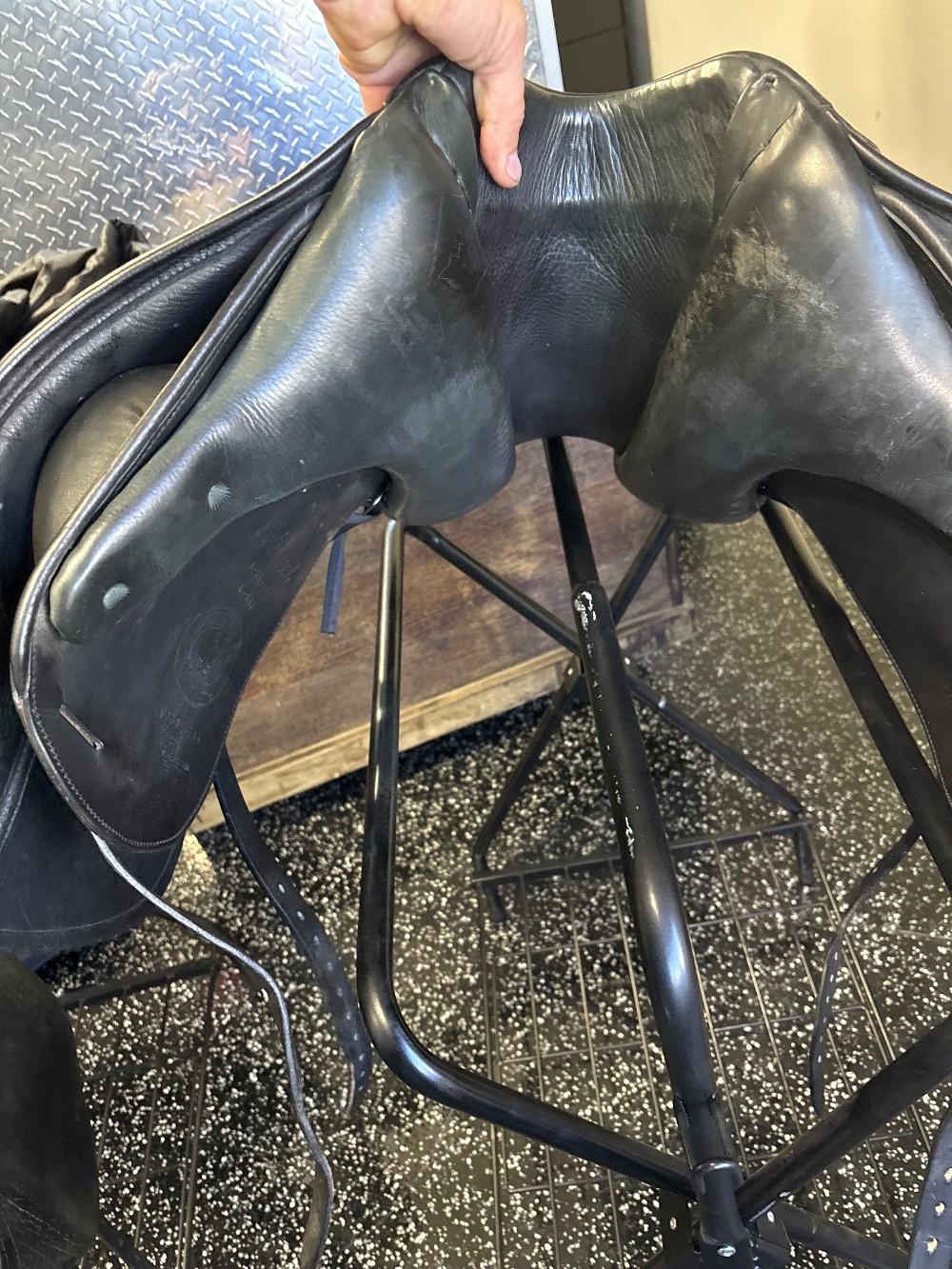 JES Ride International 18.5” with cover